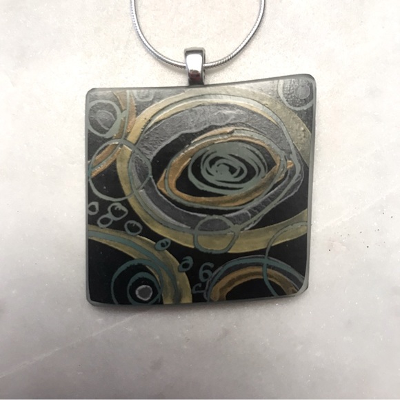 Silver and glass geometric print necklace and earring set - Picture 9 of 12